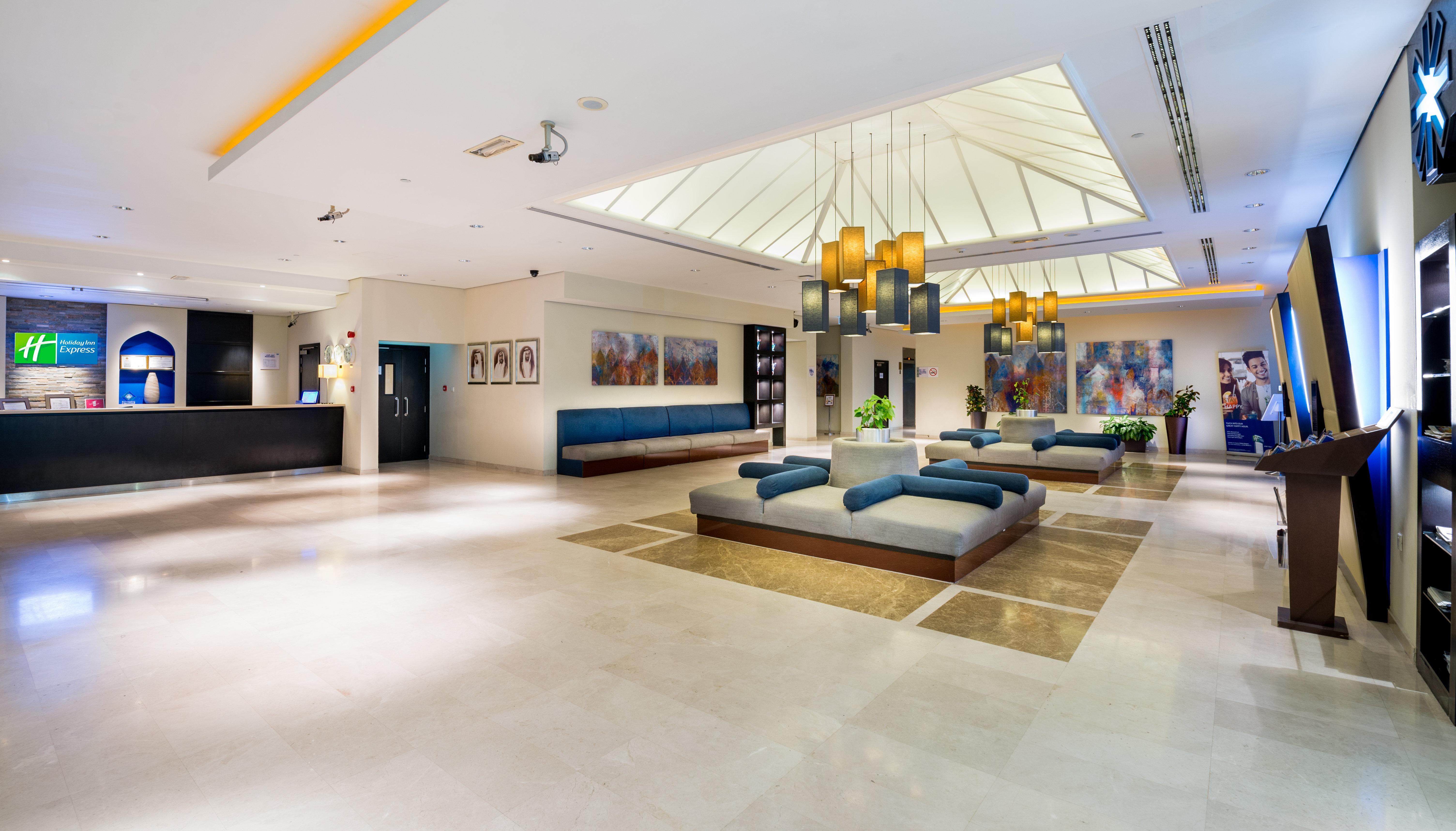 Holiday Inn Express Dubai Airport By Ihg מראה חיצוני תמונה