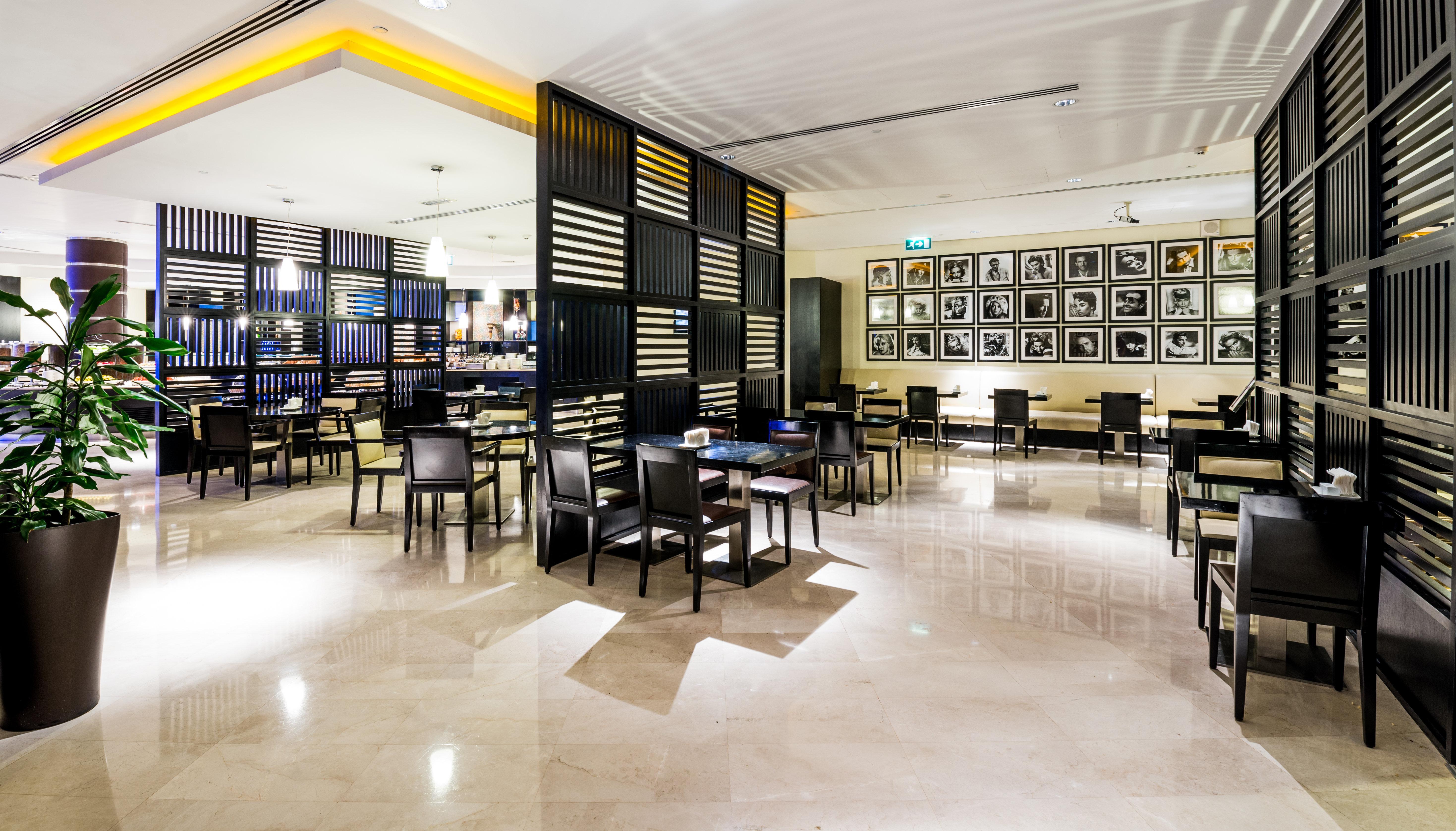 Holiday Inn Express Dubai Airport By Ihg מראה חיצוני תמונה