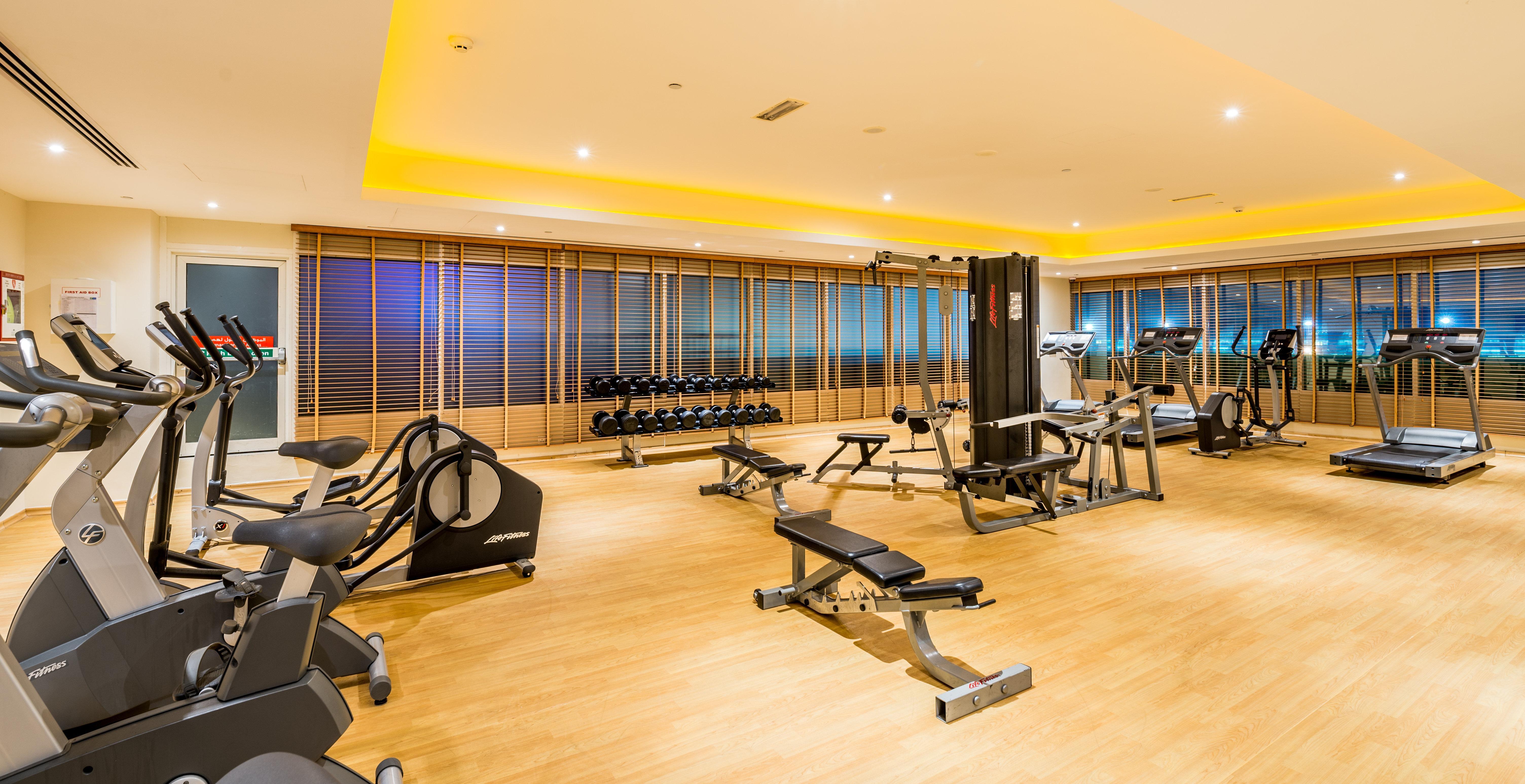 Holiday Inn Express Dubai Airport By Ihg מראה חיצוני תמונה