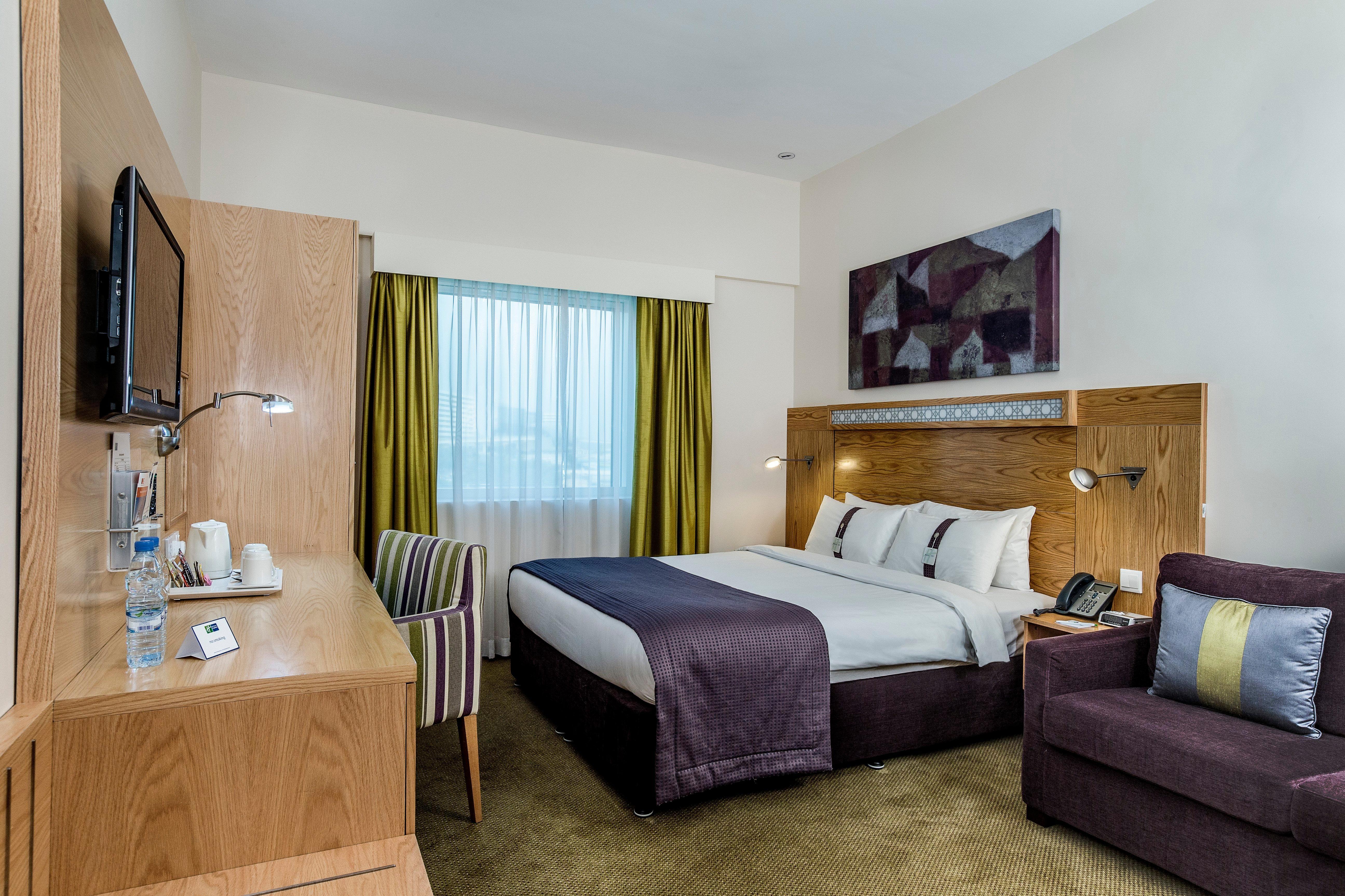 Holiday Inn Express Dubai Airport By Ihg מראה חיצוני תמונה
