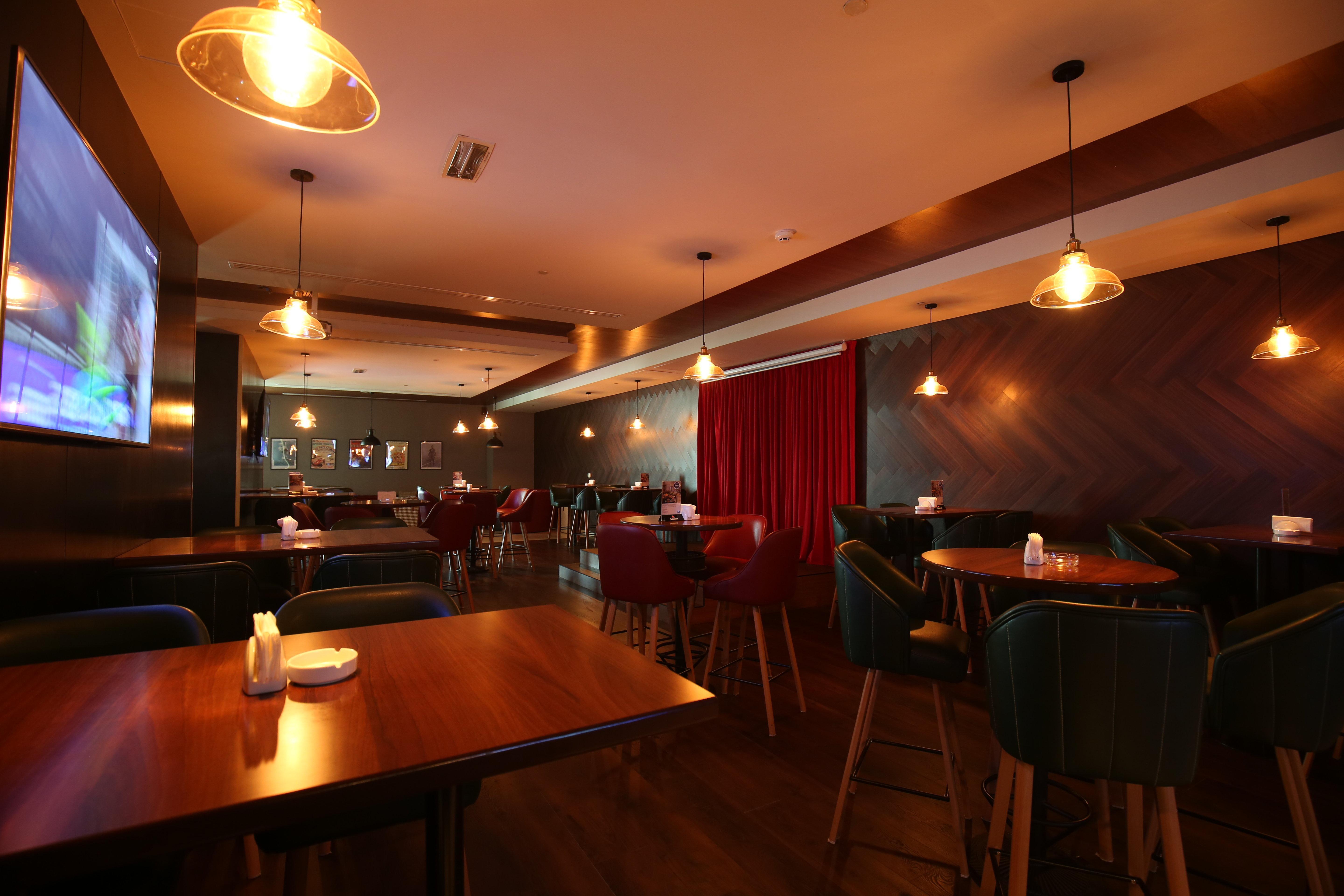 Holiday Inn Express Dubai Airport By Ihg מראה חיצוני תמונה
