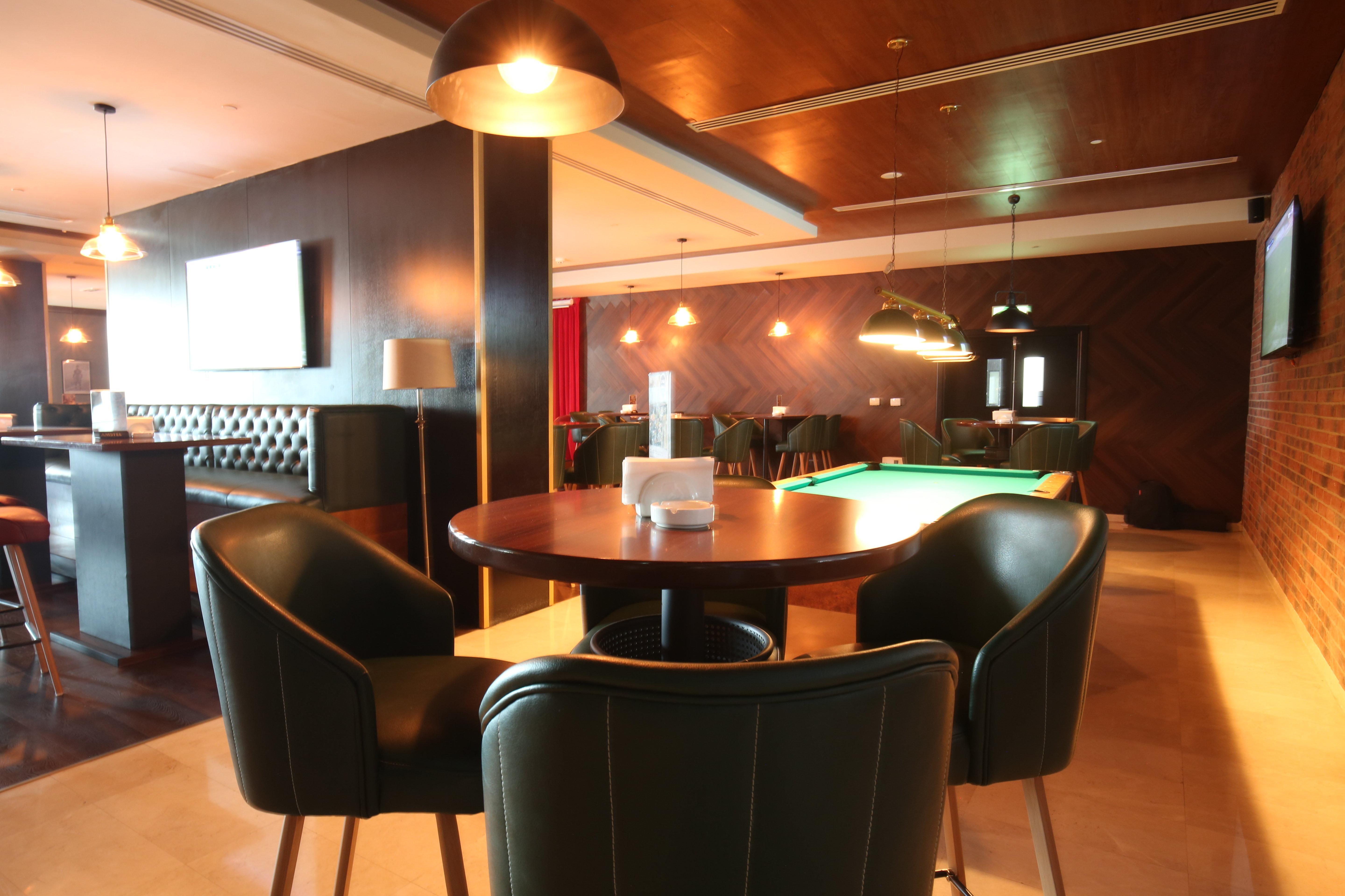 Holiday Inn Express Dubai Airport By Ihg מראה חיצוני תמונה