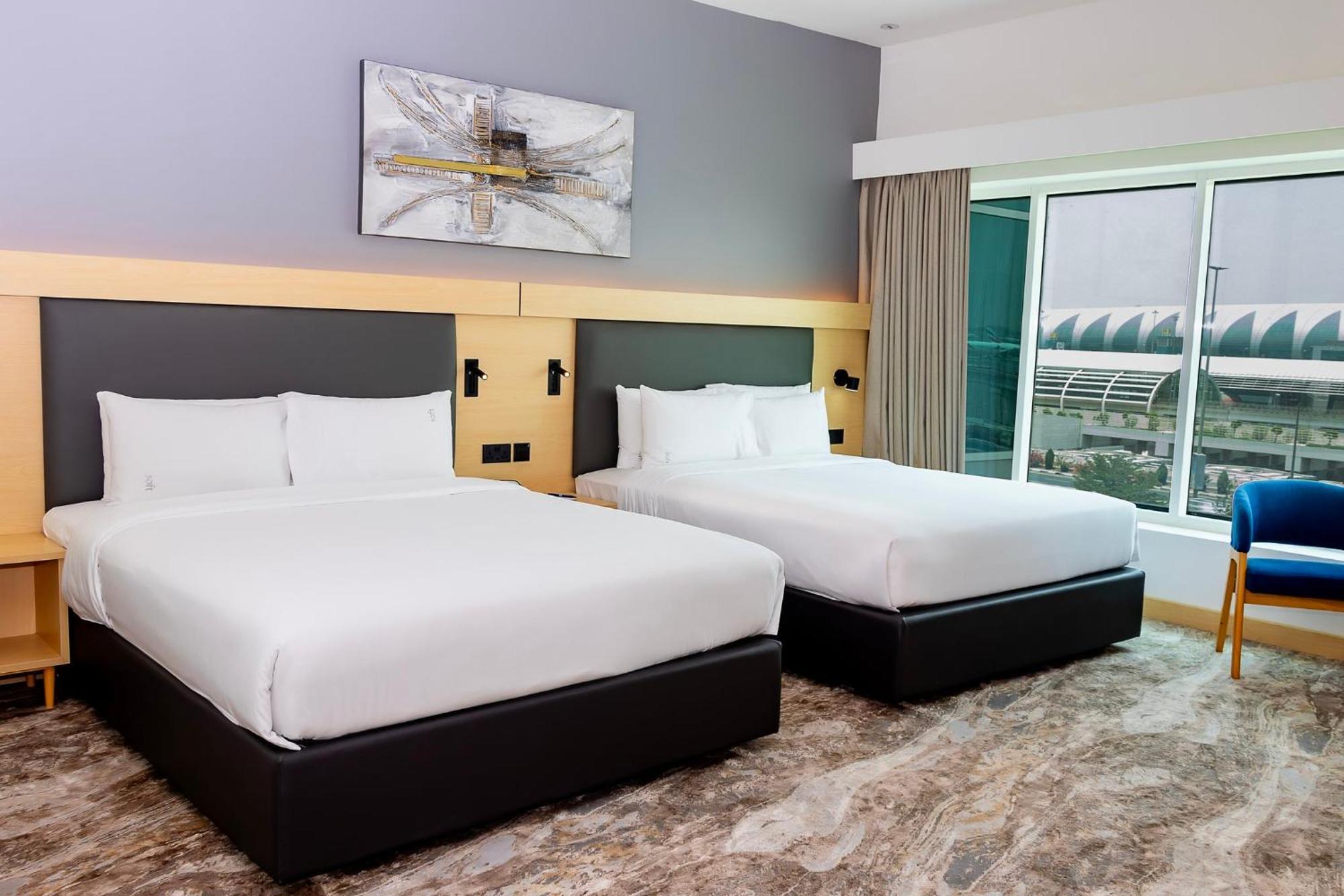 Holiday Inn Express Dubai Airport By Ihg מראה חיצוני תמונה