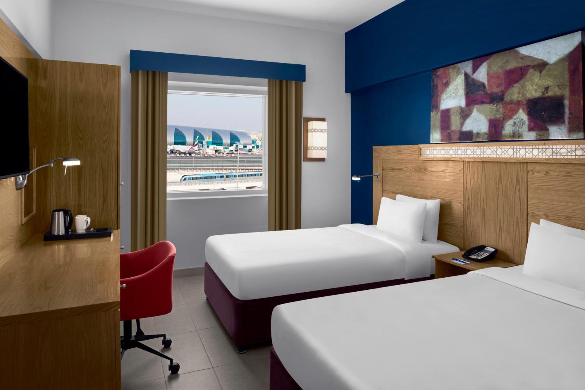 Holiday Inn Express Dubai Airport By Ihg מראה חיצוני תמונה