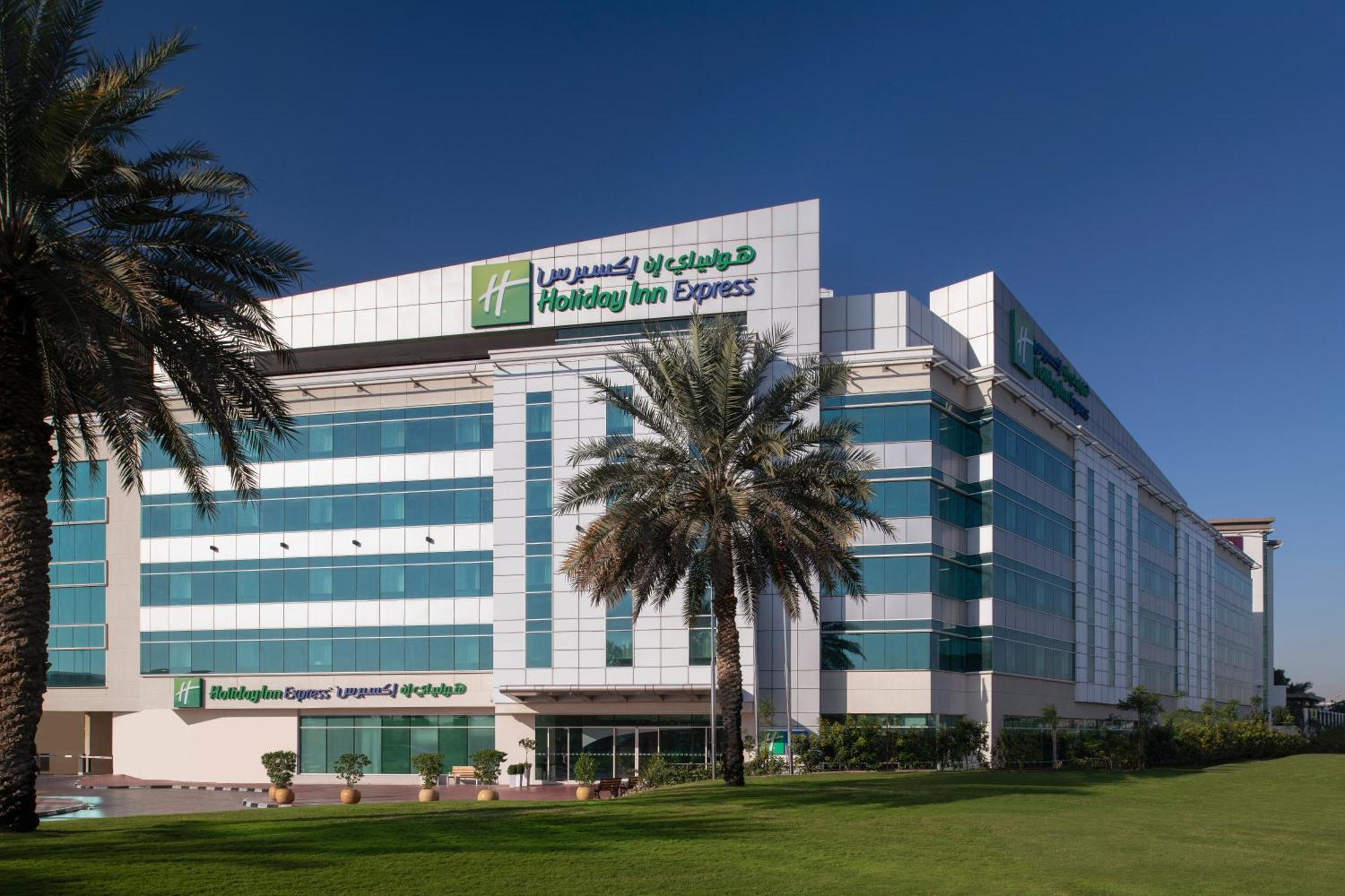 Holiday Inn Express Dubai Airport By Ihg מראה חיצוני תמונה